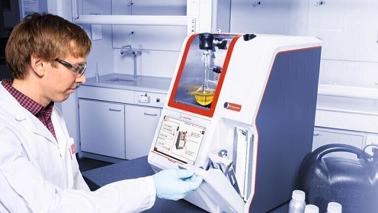 Perfection from the First Drop: High Precision Distillation Analyzers