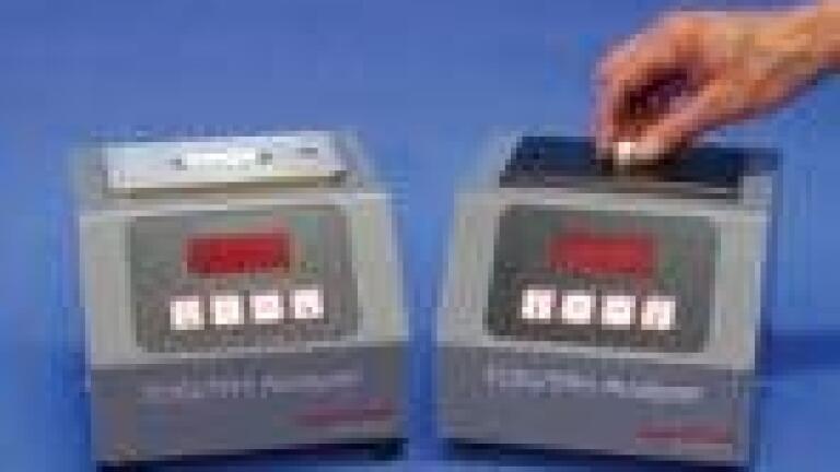 Oil-In-Water Measurements On Off-Shore Platforms, in Refineries Or Wastewater Treatment Facilities with Easy-To-Use, Portable Infrared Analysers