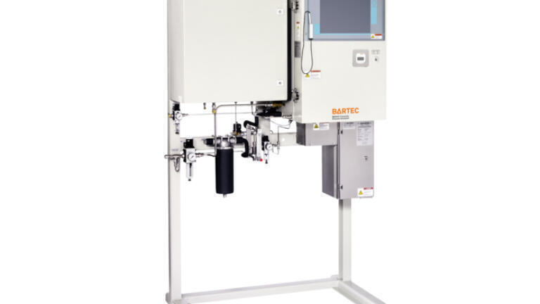 Precise and reliable online viscosity measurement for fuels and lubricants