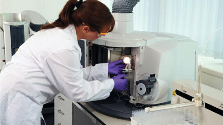 The Thermo Scientific iCAP 6000 Series ICP Analyses of Trace Elements in Naphtha