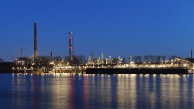 Why smart temperature transmitters are now everywhere in the petrochemical sector